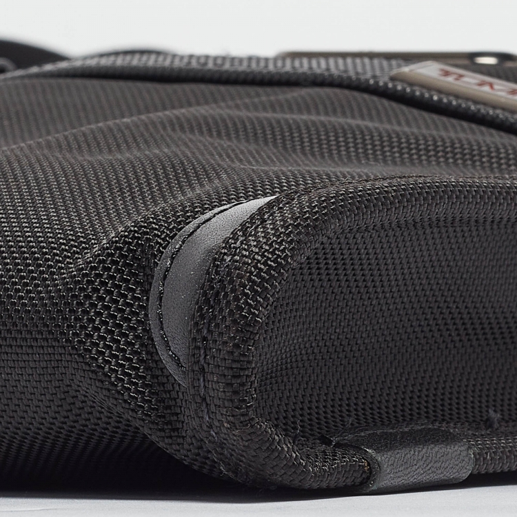 Pre Owned TUMI Black Nylon Alpha 3 Small Pocket Bag 
