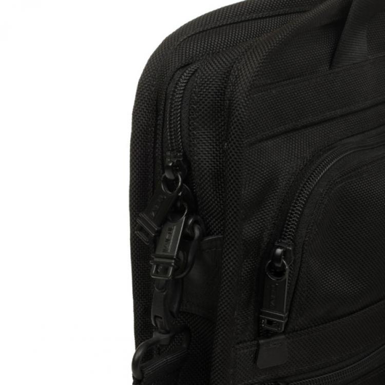 Pre Owned TUMI Black Slim Large Screen Laptop Briefcase