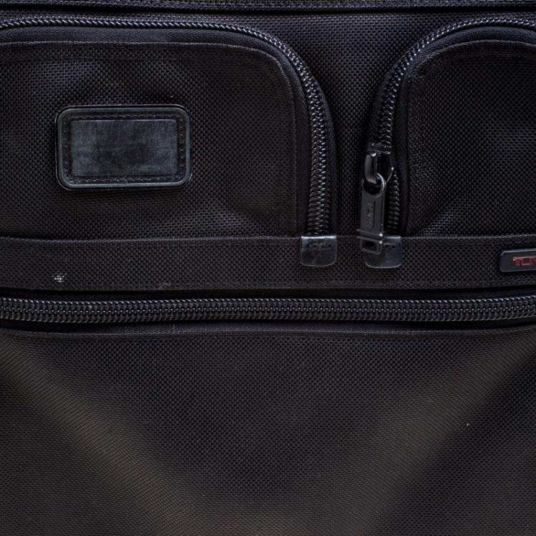 Pre Owned Tumi Black Nylon Alpha Two Wheel Deluxe Brief Luggage