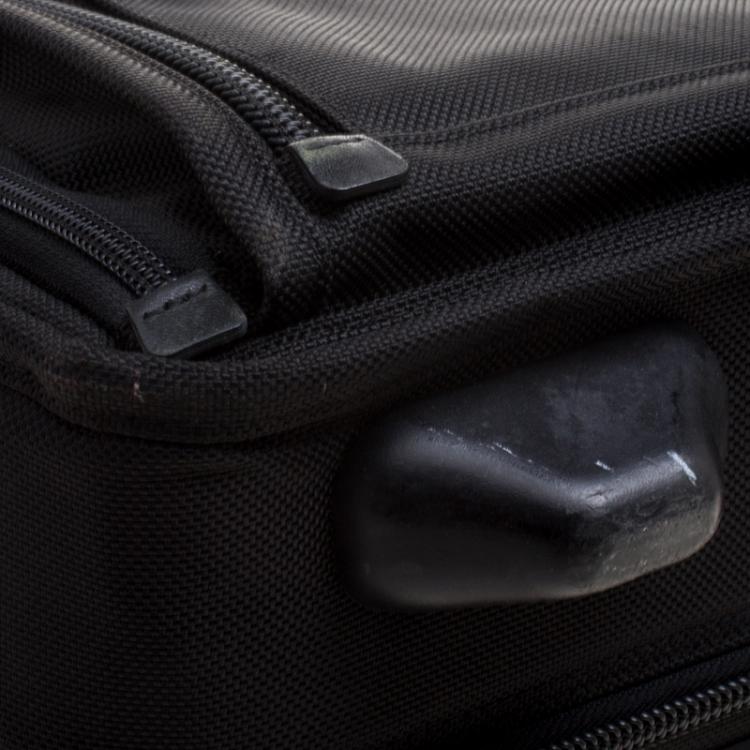 Pre Owned Tumi Black Nylon Carry On Garment Rolling Suitcase
