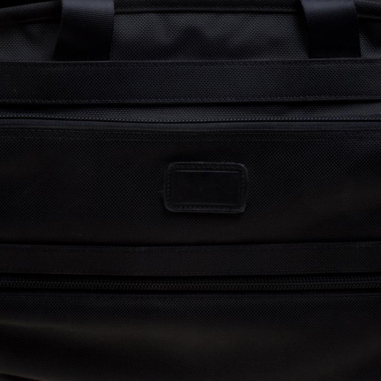 Pre Owned Tumi Black Nylon Alpha Lightweight Wheeled Carry-On Duffel