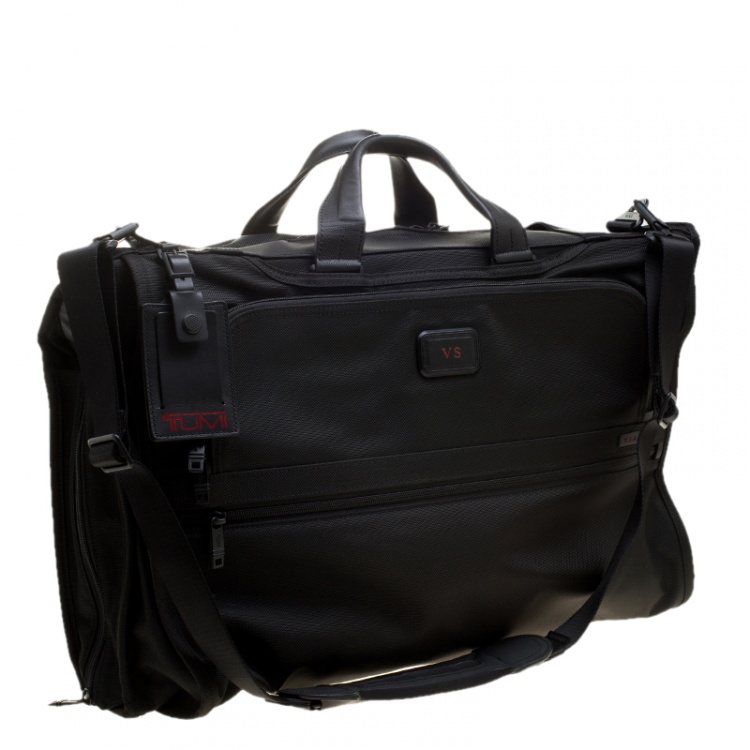 Pre Owned Tumi Black Nylon Tri Fold Alpha II Garment Travel Bag