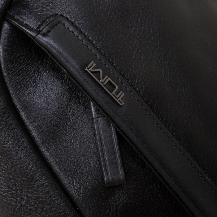 Pre Owned Tumi Black Leather Murano Sling Backpack