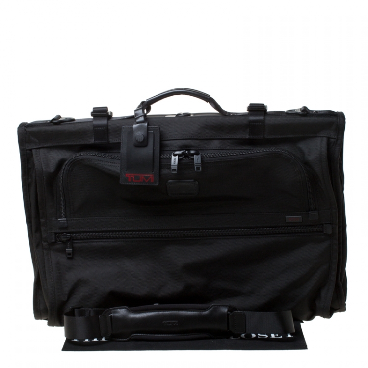 Pre Owned Tumi Black Nylon Tri Fold Garment Luggage Travel Bag