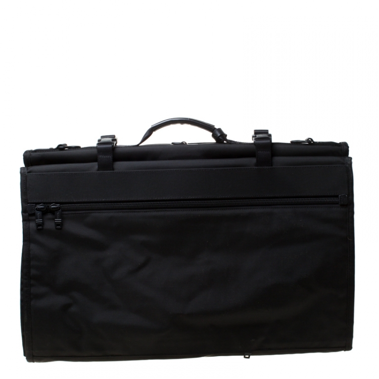 Pre Owned Tumi Black Nylon Tri Fold Garment Luggage Travel Bag