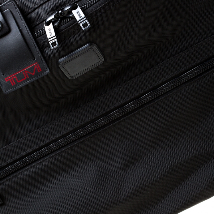 Pre Owned Tumi Black Nylon Tri Fold Garment Luggage Travel Bag