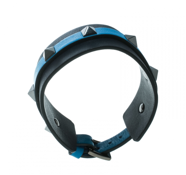 Pre Owned Valentino Large Rockstud Bi Color Blue Leather Gunmetal Tone Cuff Bracelet 