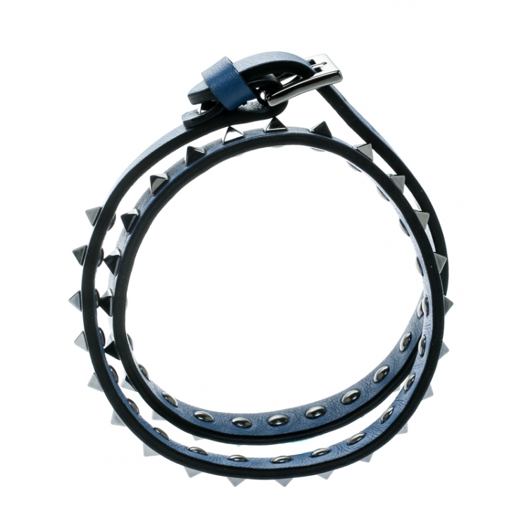 Pre Owned Valentino Rockstud Blue Leather Gunmetal Tone Double Wrap Bracelet