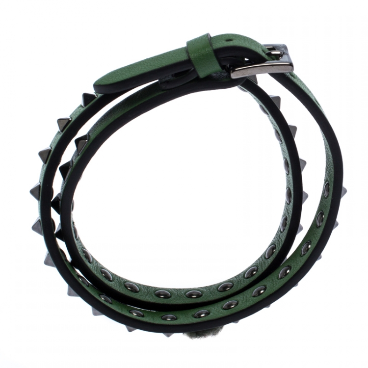 Pre Owned Valentino Rockstud Green Leather Gunmetal Tone Wrap Bracelet
