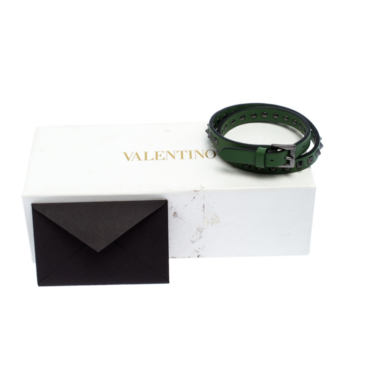 Pre Owned Valentino Rockstud Green Leather Gunmetal Tone Wrap Bracelet
