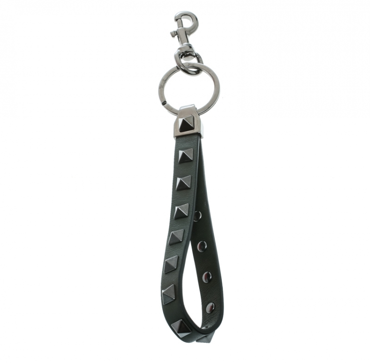 Pre Owned Valentino Khaki Green Leather Rockstud Key Charm 