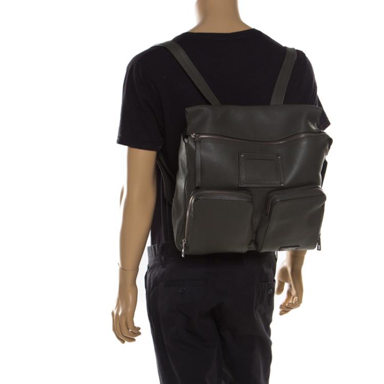 Pre Owned Valentino Olive Leather Traveller Backpack