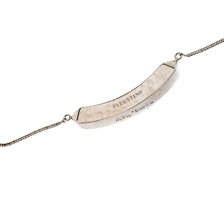 Pre Owned Valentino Always Silver Tone Pendant Chain Necklace 