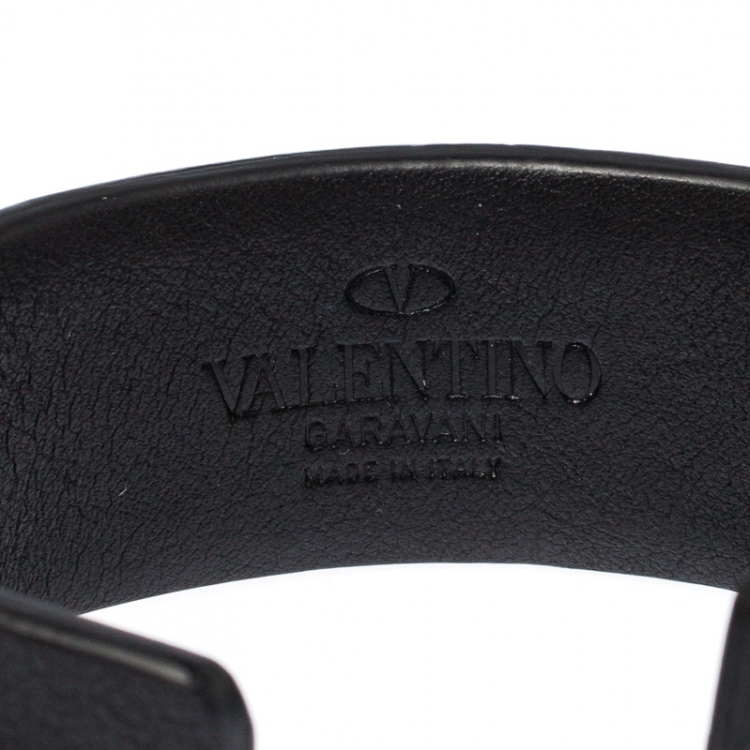 Pre Owned Valentino Rockstud Black Leather Open Cuff Bracelet