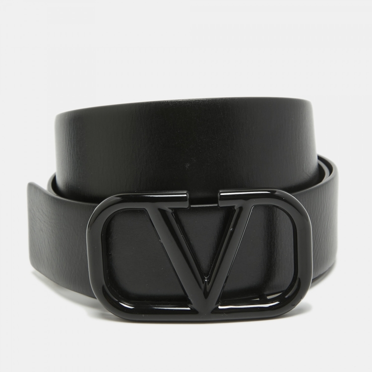 Pre Owned Valentino Black Leather VLogo Buckle Belt 100CM