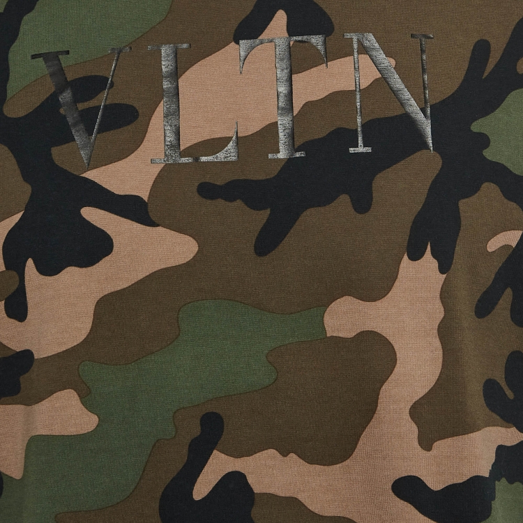 Pre Owned Valentino Green Camouflage VLTN Print Cotton T-Shirt M