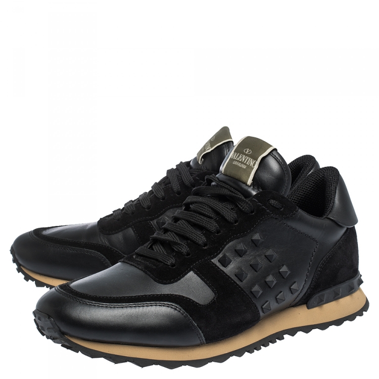 Pre Owned Valentino Black Leather and Suede Rockrunner Sneakers Size 42.5
