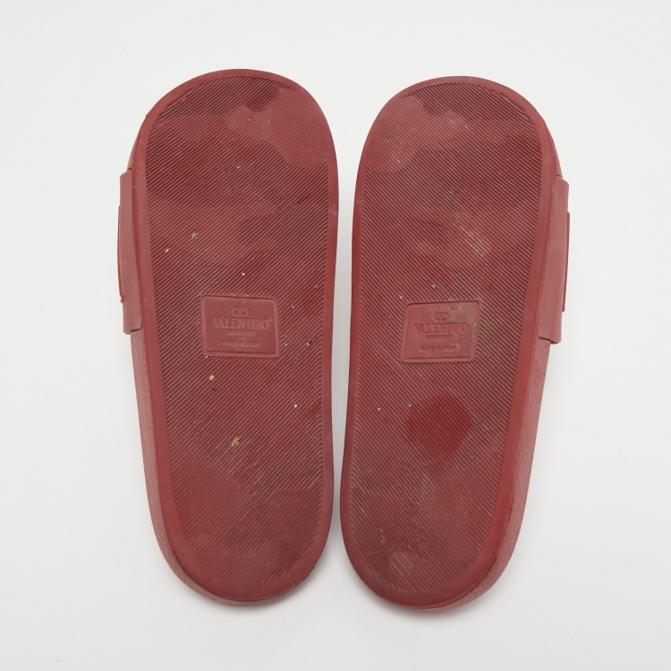 Pre Owned Valentino Red Rubber VLTN Slide Sandals Size 41