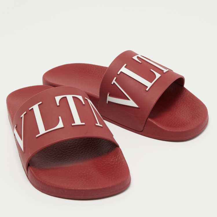 Pre Owned Valentino Red Rubber VLTN Slide Sandals Size 41
