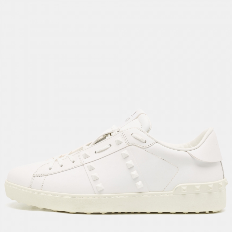 Pre Owned Valentino White Leather Ruckstud Low Top Sneakers Size 43