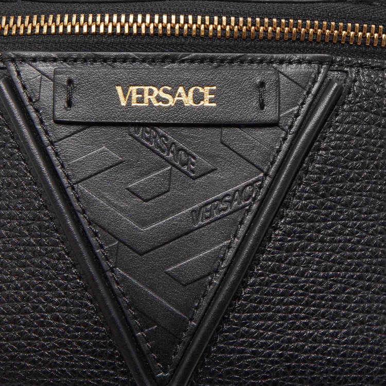Pre Owned Versace Black Leather V Greca Signature Belt Bag 