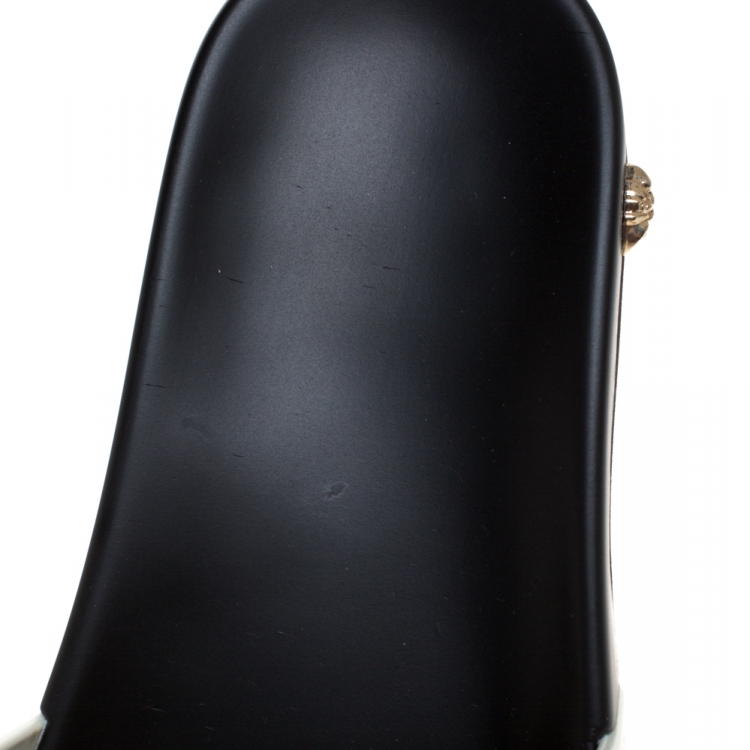 Pre Owned Versace White Baroque Rubber Medusa Head Slides Size 41