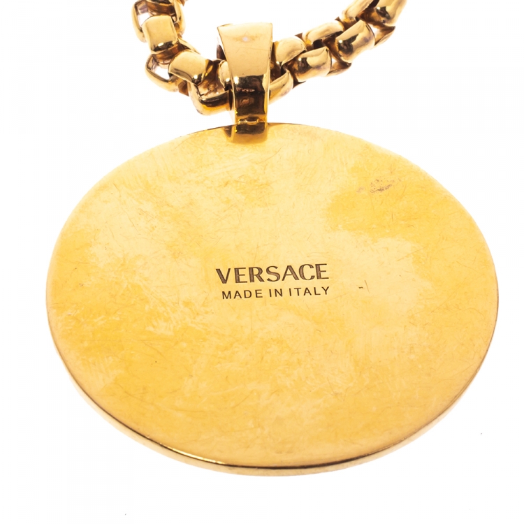 Pre Owned Versace Medusa Gold Tone Chain Link Medallion Pendant Necklace