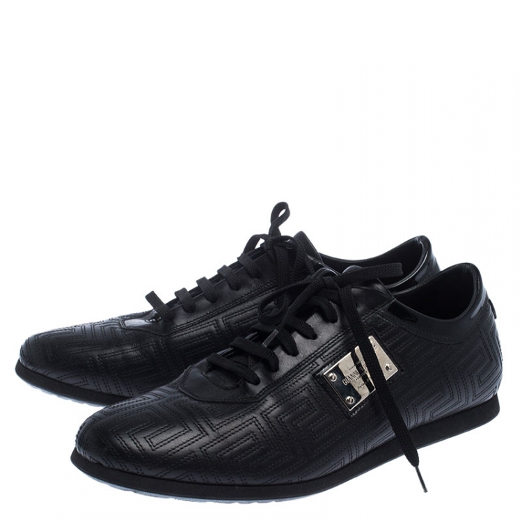 Pre Owned Versace Black Quilted Leather Logo Lace Low Top Sneakers Size 40