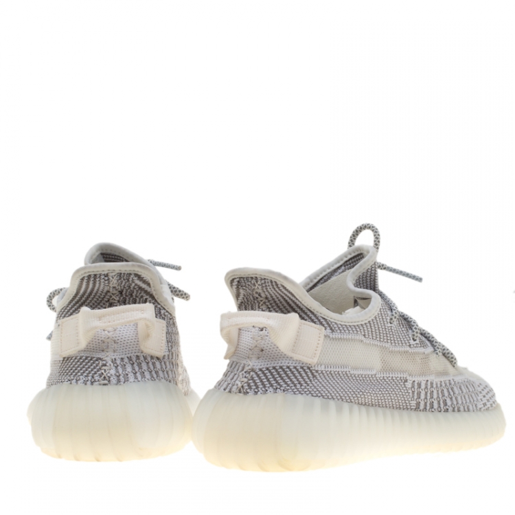 Pre Owned Yeezy x Adidas Grey And White Cotton Knit Boost 350 V2 Static Non-Reflective Sneakers Size 40.5