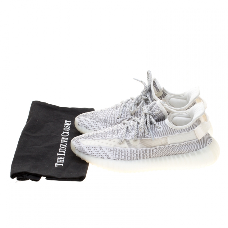 Pre Owned Yeezy x Adidas Grey And White Cotton Knit Boost 350 V2 Static Non-Reflective Sneakers Size 40.5