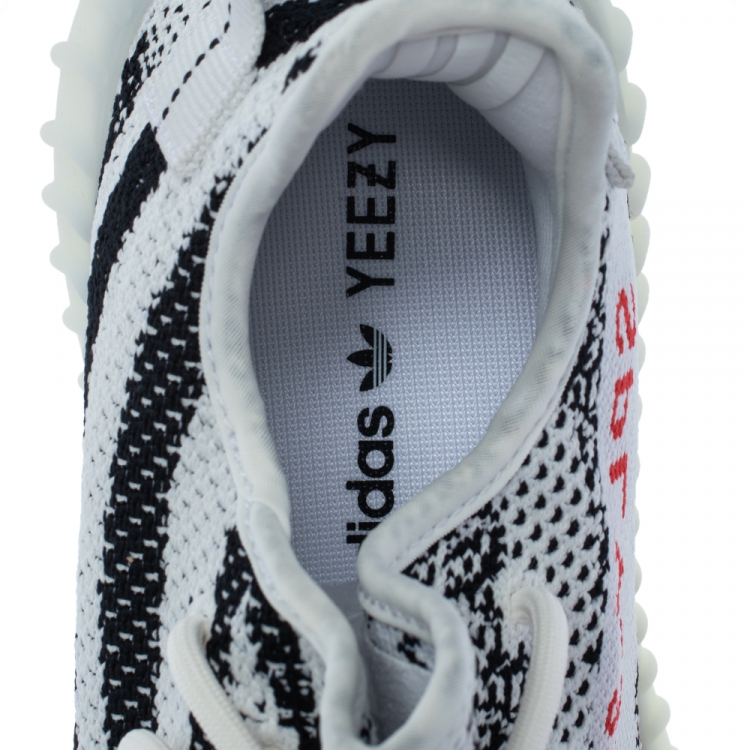Pre Owned Yeezy x Adidas White/Black Cotton Knit Boost 350 V2 Zebra Sneakers Size 42