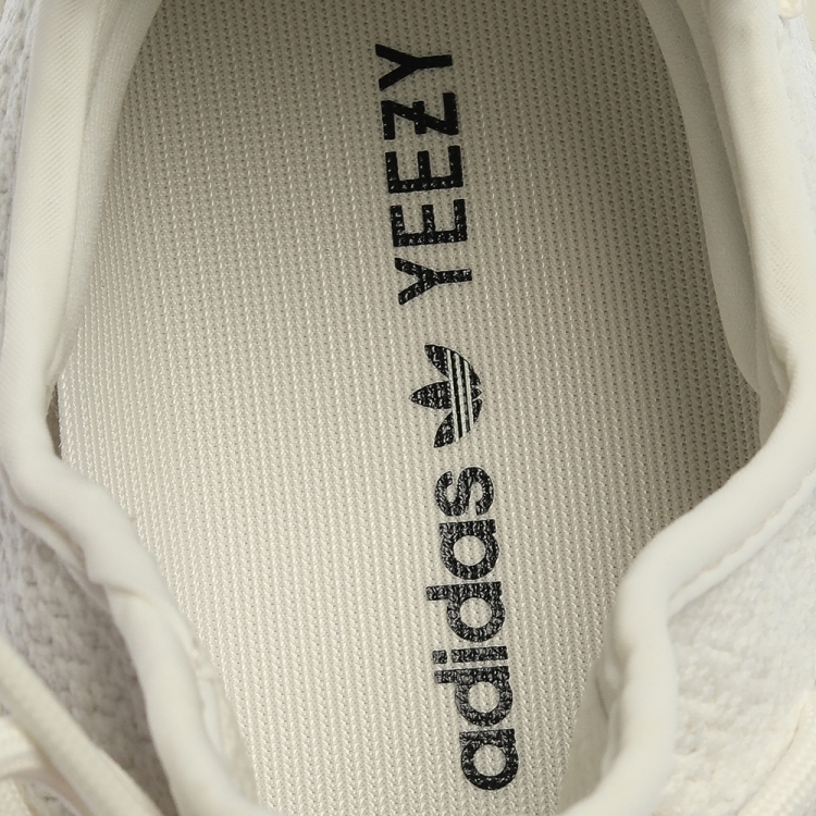 Pre Owned Adidas Yeezy White Cotton Knit Fabric Boost 350 V2 Triple Sneakers Size (US 11/UK 10.5/EU 44)