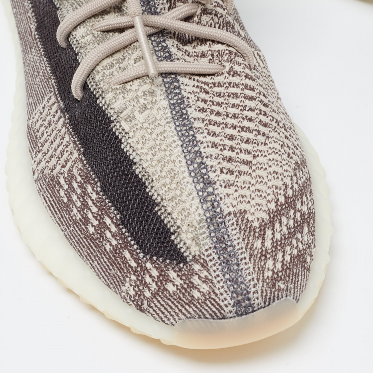 Pre Owned Yeezy x Adidas Brown/White Knit Fabric Boost 350 V2 Zyon Sneakers Size 46 2/3