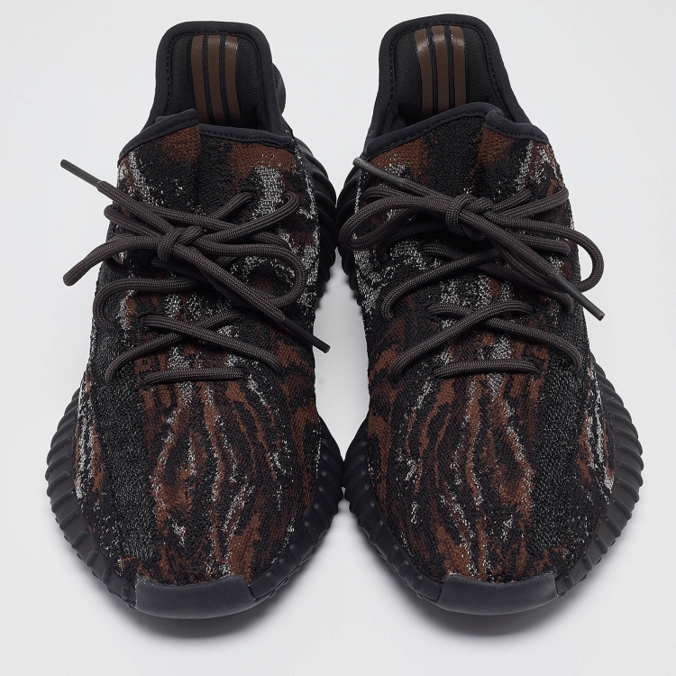 Pre Owned Yeezy x Adidas Black/Brown Knit Fabric Boost 350 V2 MX Rock Sneakers Size 44