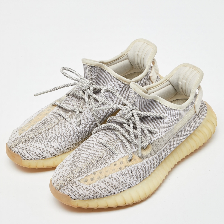 Pre Owned Yeezy x Adidas Grey/White Knit Fabric Boost 350 V2 Static Non Reflective Sneakers Size 42