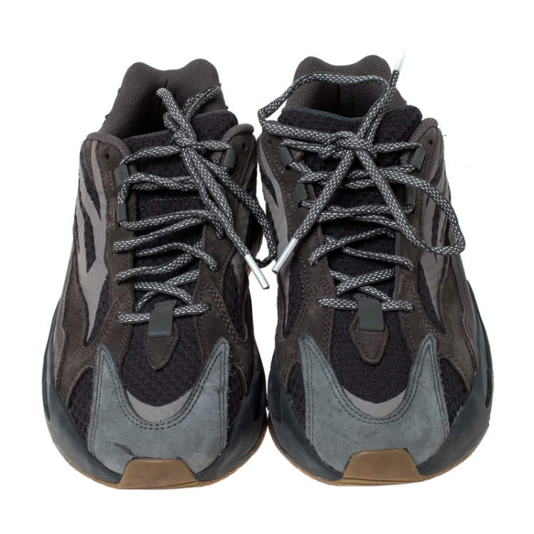 Pre Owned Yeezy x Adidas Utility Grey Boost 700 Wave Runner Sneakers Size 42