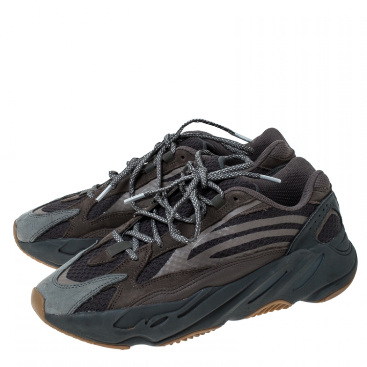 Pre Owned Yeezy x Adidas Utility Grey Boost 700 Wave Runner Sneakers Size 42