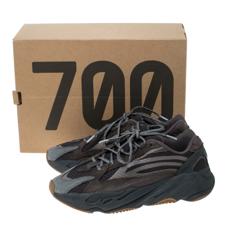 Pre Owned Yeezy x Adidas Utility Grey Boost 700 Wave Runner Sneakers Size 42