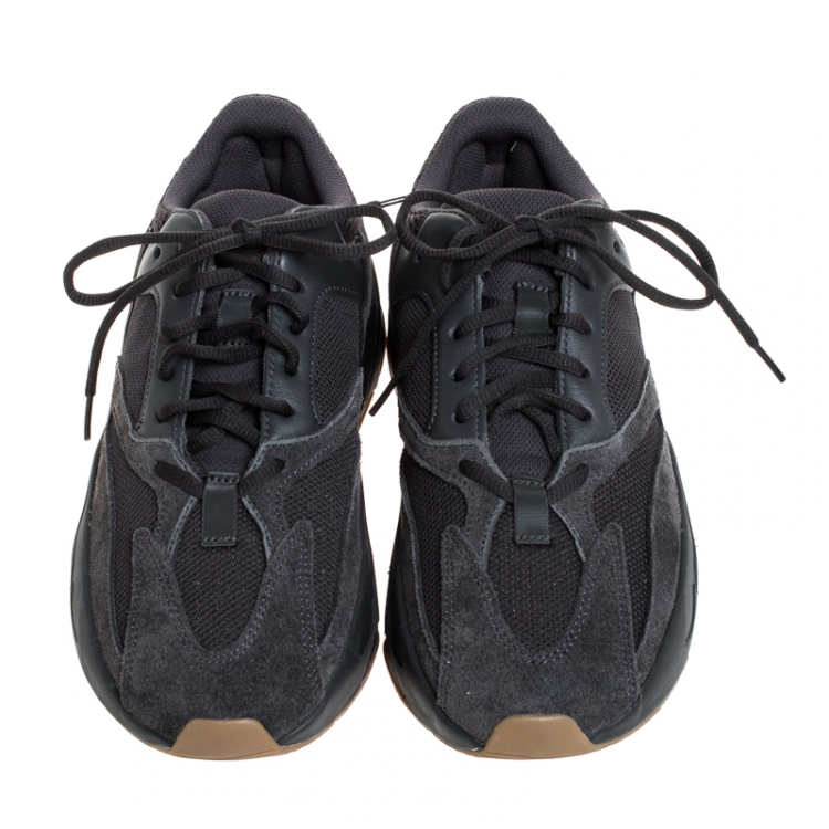 Pre Owned Yeezy x Adidas Utility Grey Boost 700 Wave Runner Sneakers Size 42