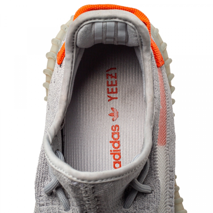 Pre Owned Yeezy x Adidas Grey Knit Fabric Boost 350 V2 Tail Light Sneakers Size 43 1/3