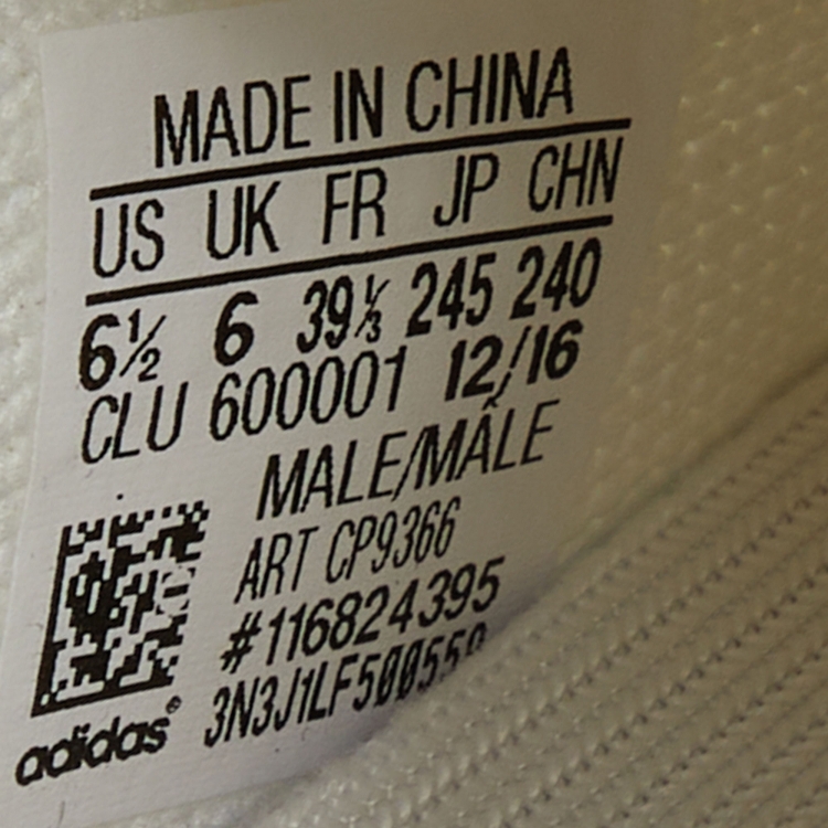 Pre Owned Yeezy x Adidas White Fabric Boost 350 V2 Triple White Sneakers Size 39 1/3