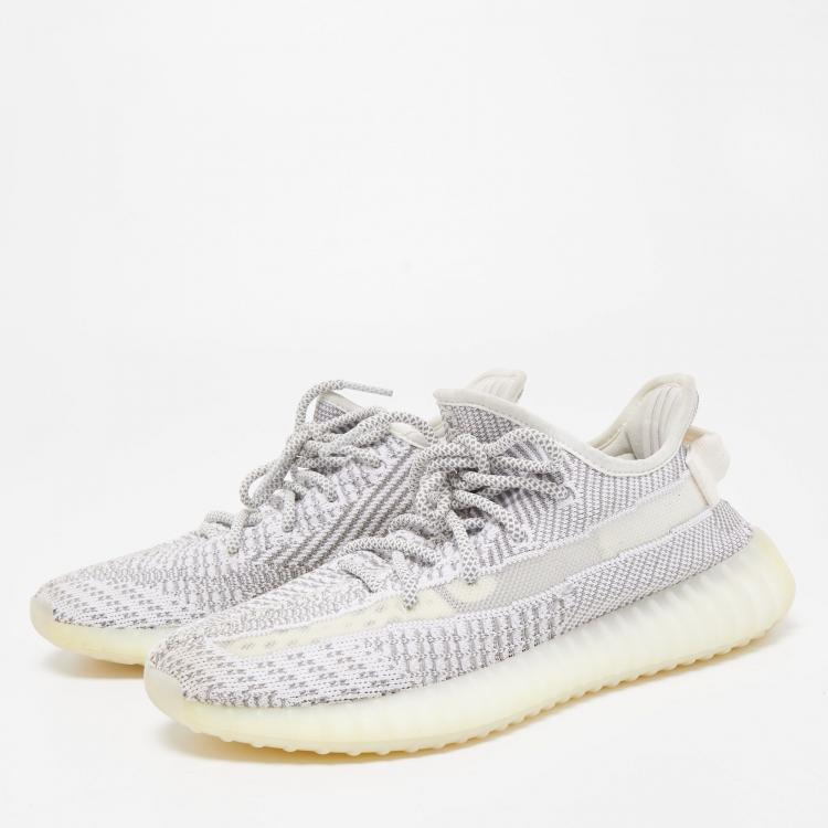 Pre Owned Yeezy x Adidas White/Grey Fabric Boost 350 V2 Citrin Sneakers Size 40 2/3