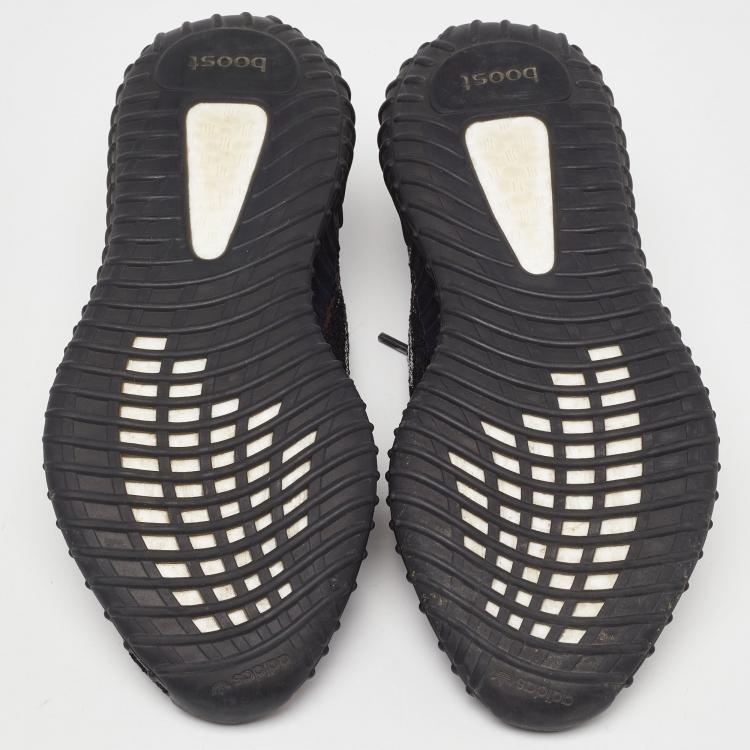 Pre Owned Yeezy x Adidas Brown/Black Knit Fabric Boost 350 V2 Mx-Oat Sneakers Size 42.5
