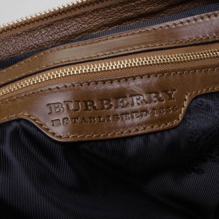 Pre Owned Burberry Lowry Metal Stitch Tote