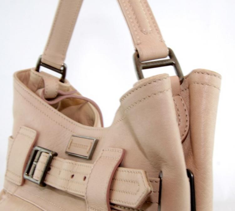 Pre Owned Burberry Leather Shoulder Bag