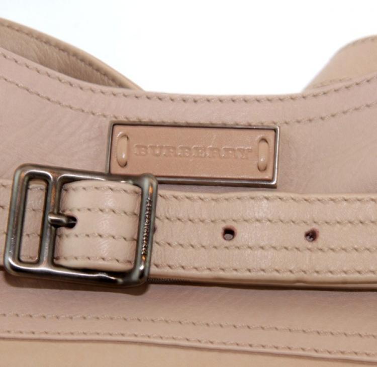 Pre Owned Burberry Leather Shoulder Bag