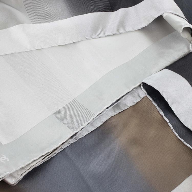 Pre Owned Chanel Grey Metallic Stole