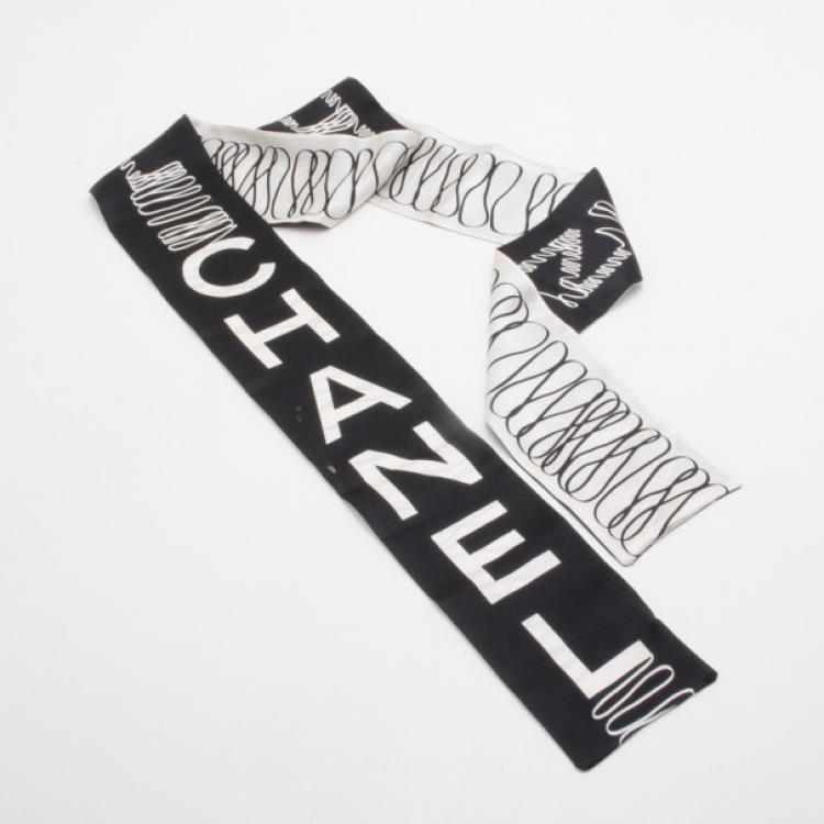 Silk scarf Chanel Black in Silk  28648438