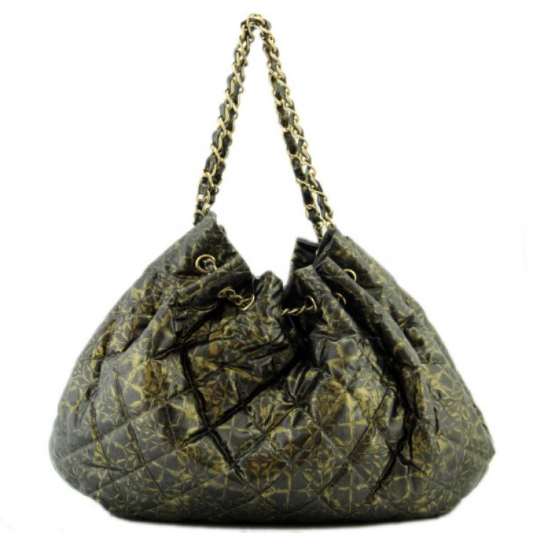 Pre Owned Chanel Quilted Hobo