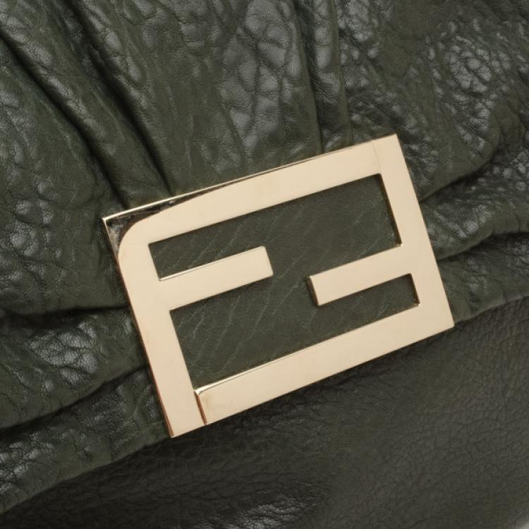 مملوكة مسبقًا Fendi Mia Leather Shoulder Bag